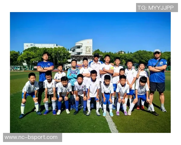 广东高校足球崛起之路探索校园体育发展新模式与挑战 广东高校足球崛起之路探索校园体育发展新模式与挑战