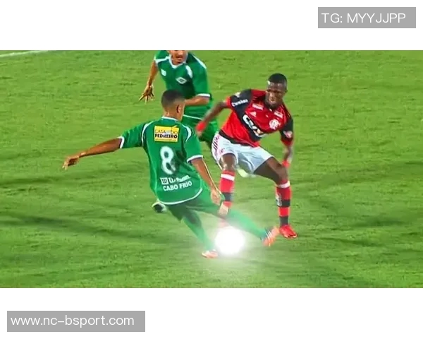 足球过人技巧教学视频下载助你提升球技轻松掌握各种过人动作