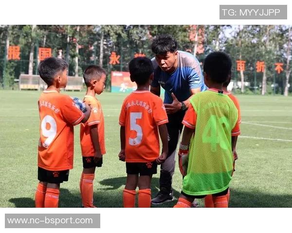 鲁能足球夏令营开启青少年足球梦想之旅培养未来足球明星的摇篮